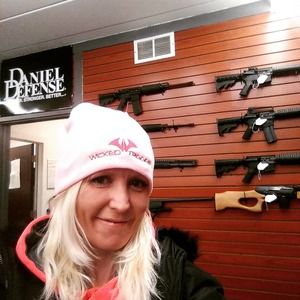 Meet your Posher, Nikki